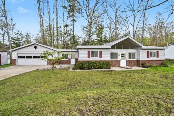 11952 Marber, Roscommon, MI 48653