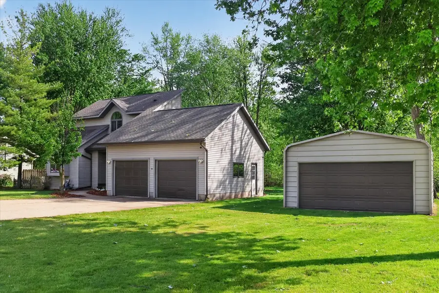 869 Beech, Lake Odessa, MI 48849 - #2