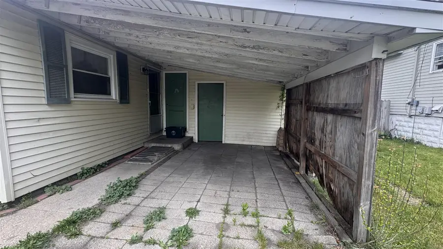 400 N 6th, Grand Haven, MI 49417 - #3