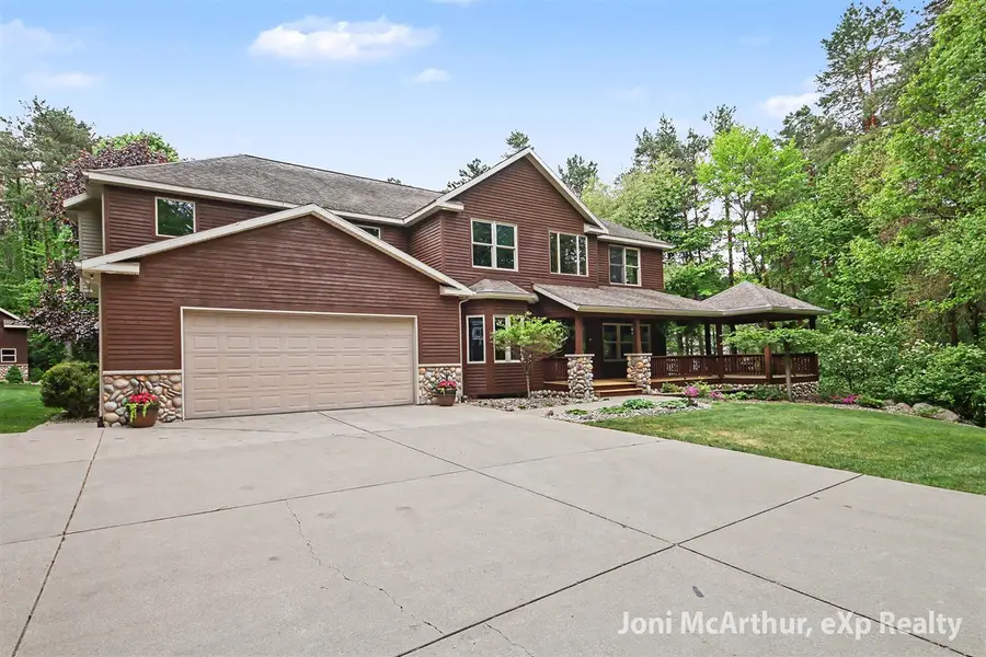 5888 Blakely, Belmont, MI 49306 - #3