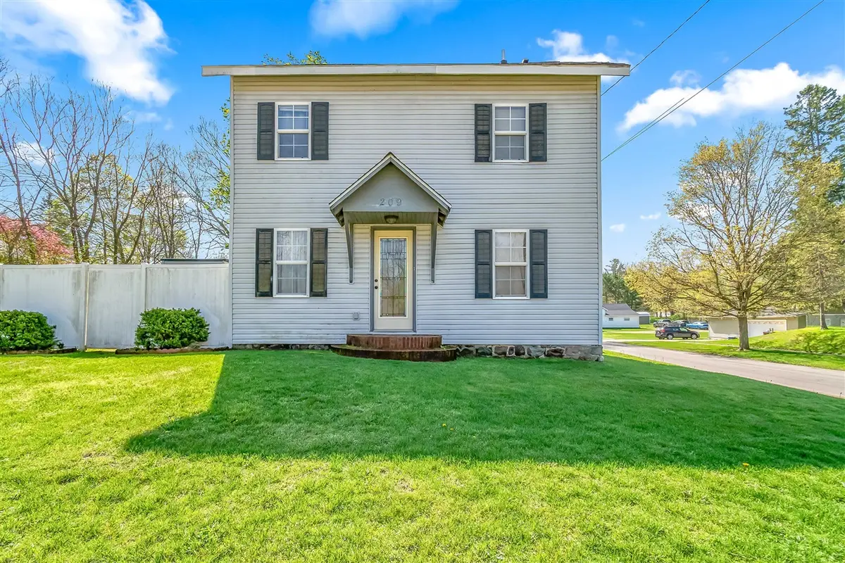 209 Saint Joseph, Union City, MI 49094 - #1