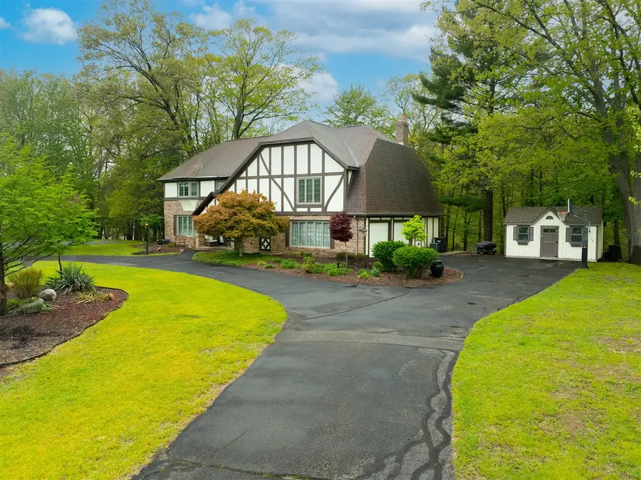 4083 Braeburn, Norton Shores, MI 49441 - #2