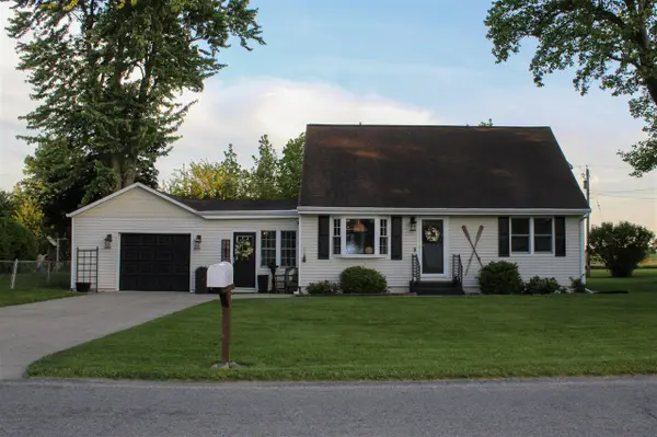 22555 Diamond Cove, Cassopolis, MI 49031