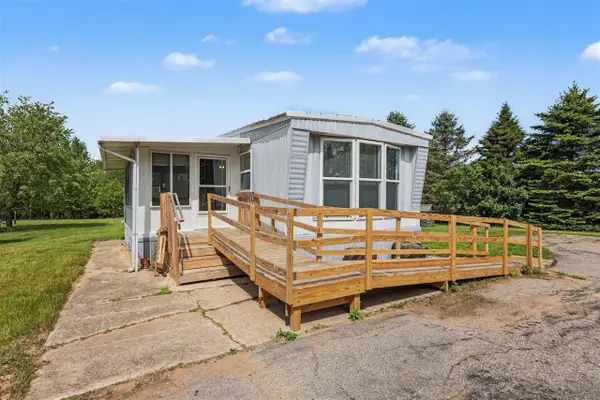 15827 Algoma, Cedar Springs, MI 49319