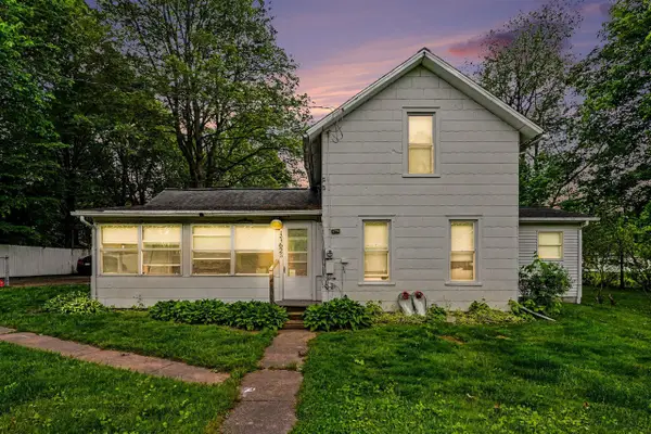 17625 E State, Vandalia, MI 49095
