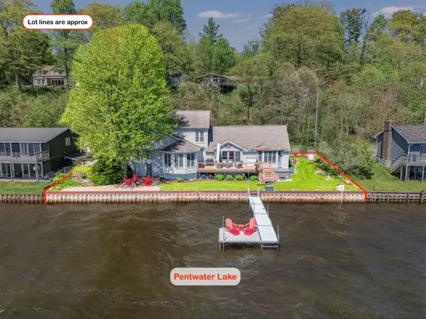 5267 W Monroe, Pentwater, MI 49449