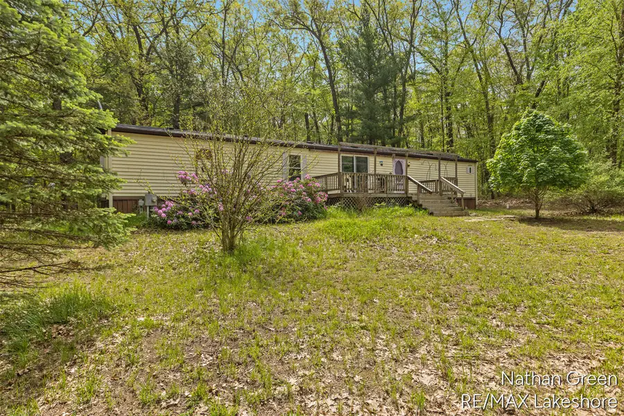 957 Maple, Pullman, MI 49450 - #3