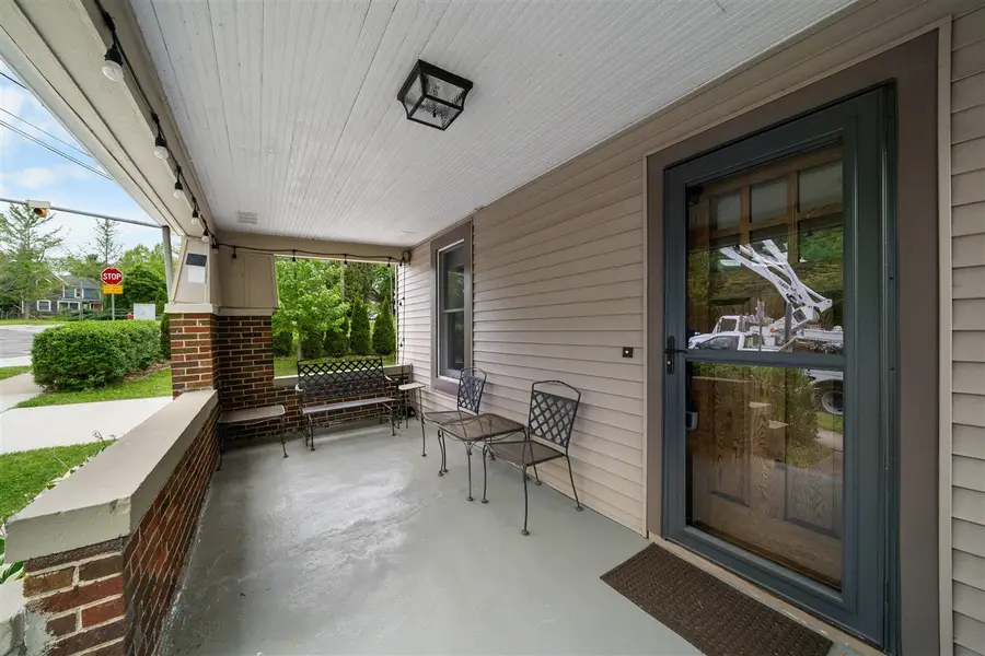 703 Moore, Ann Arbor, MI 48105 - #2