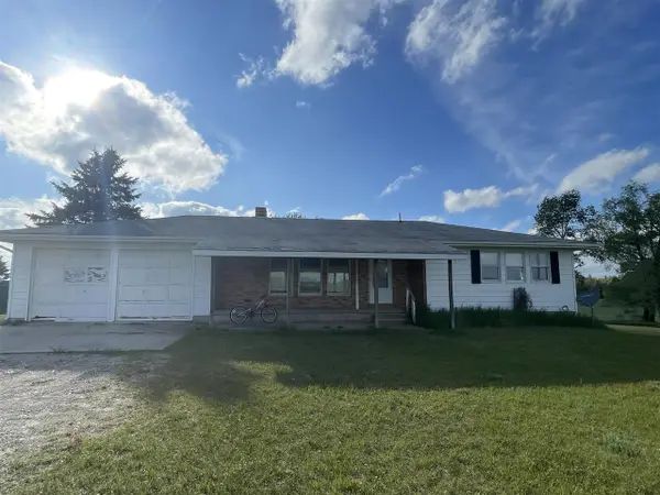 11758 Monroe, Morley, MI 49336