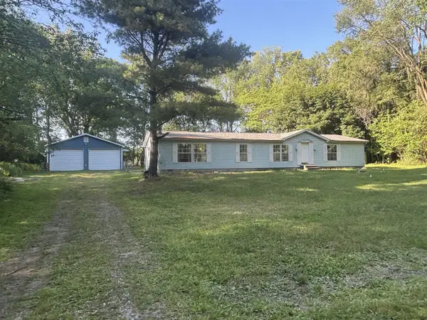27134 Deerfield, Edwardsburg, MI 49112