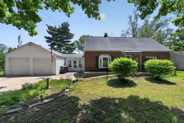 37951 Grantland, Livonia, MI 48150