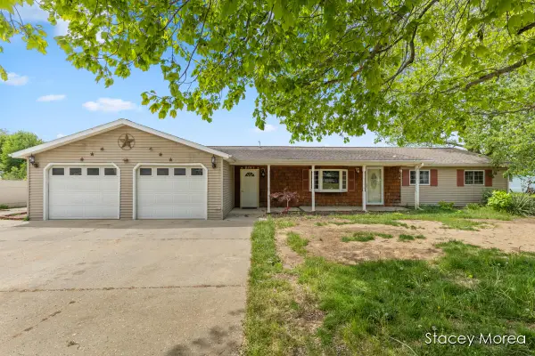 1910 Waterview, Crystal, MI 48818