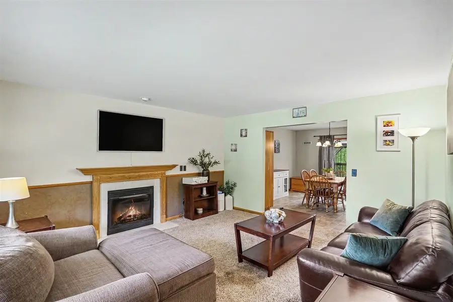 2422 Par, Howell, MI 48843 - #3