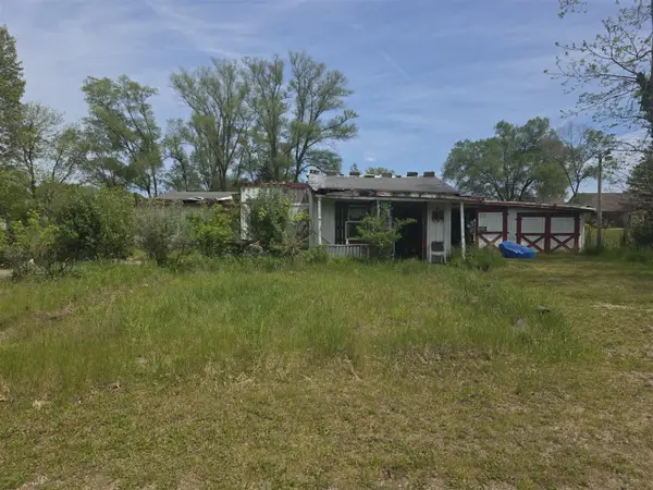 387 18th, Otsego, MI 49078