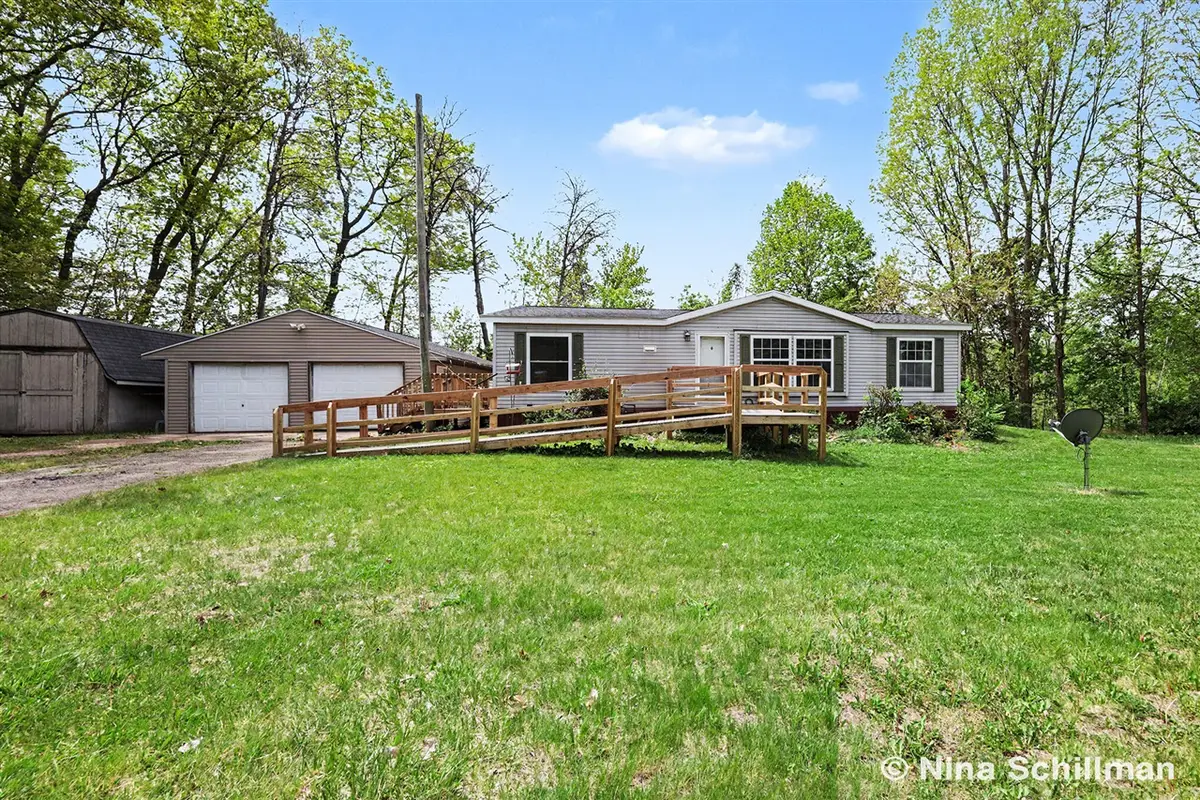 12150 Woodland Park, Belding, MI 48809 - #1