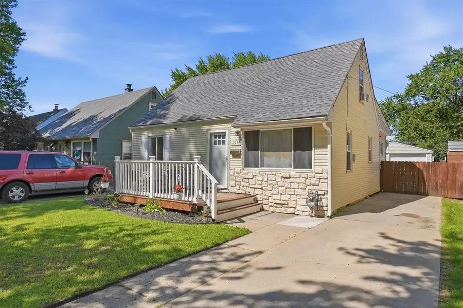 12280 Syracuse, Taylor, MI 48180 - #2
