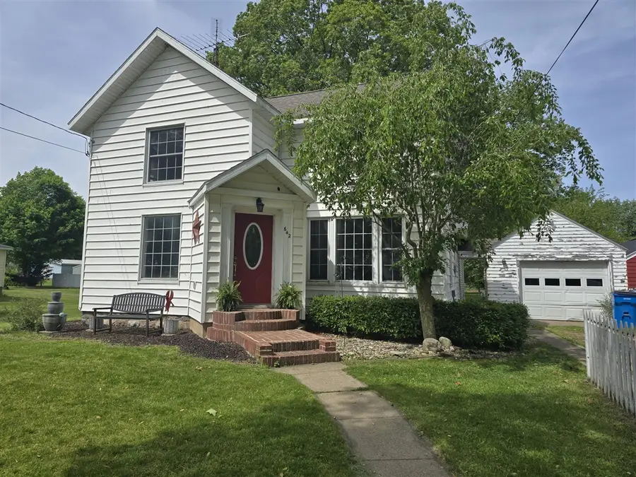 642 Maple, Colon, MI 49040 - #3
