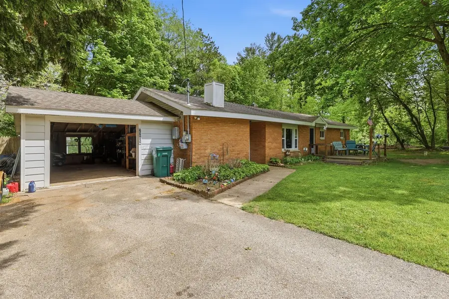 2205 S Broadway, Hastings, MI 49058 - #2