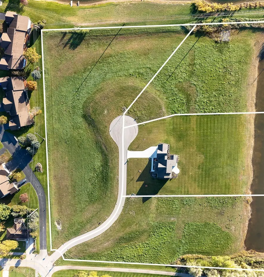 9180 Perry, Zeeland, MI 49464 - #2