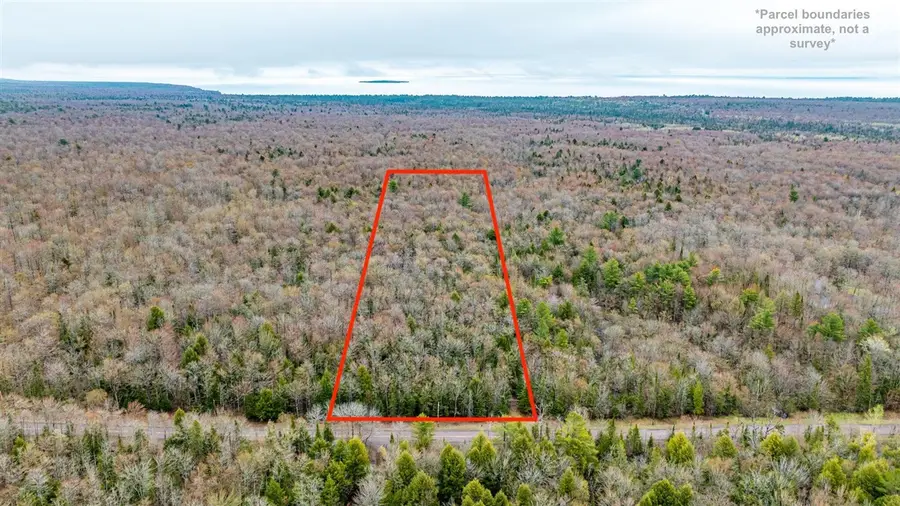 V/L 5A Jacobsville, Schoolcraft, MI 49945 - #2