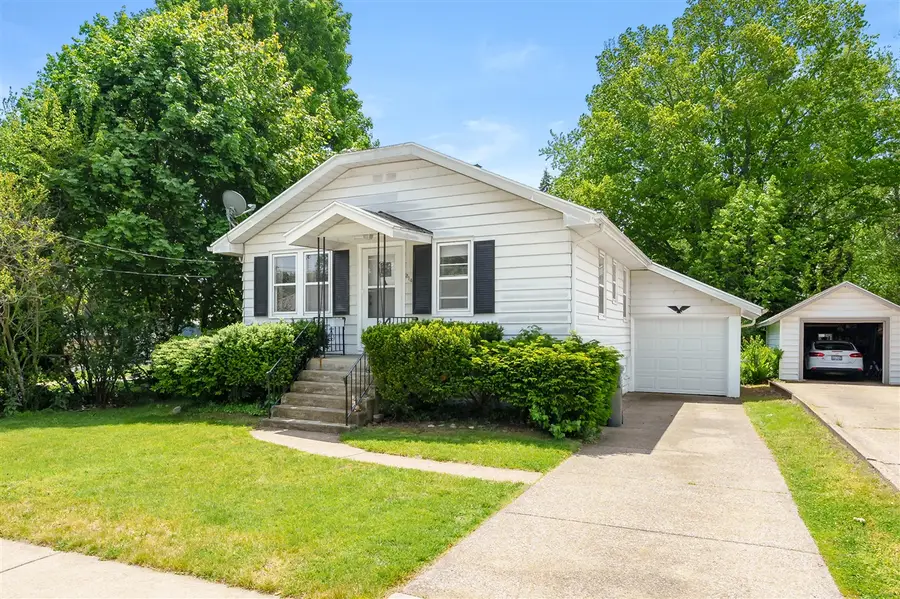 314 Wallace, Saint Joseph, MI 49085 - #2