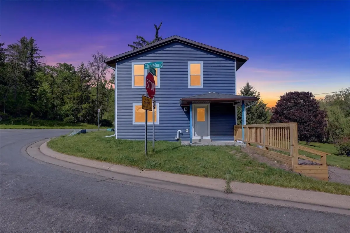 1387 E Riverside, Ionia, MI 48846 - #1