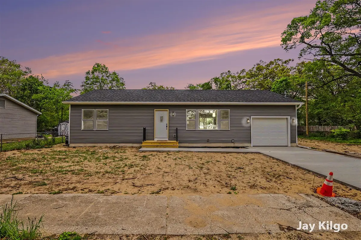 1284 James, Muskegon, MI 49442 - #1