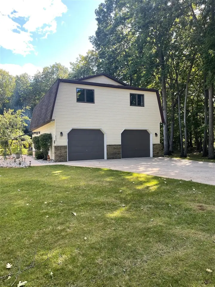 8627 Crescent Beach, Caseville, MI 48755 - #2