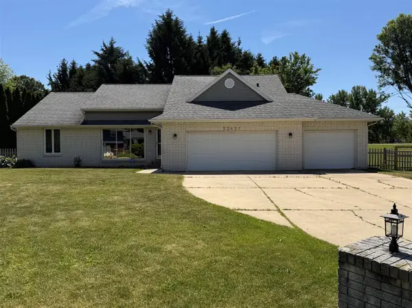 22401 Happy, Cassopolis, MI 49031