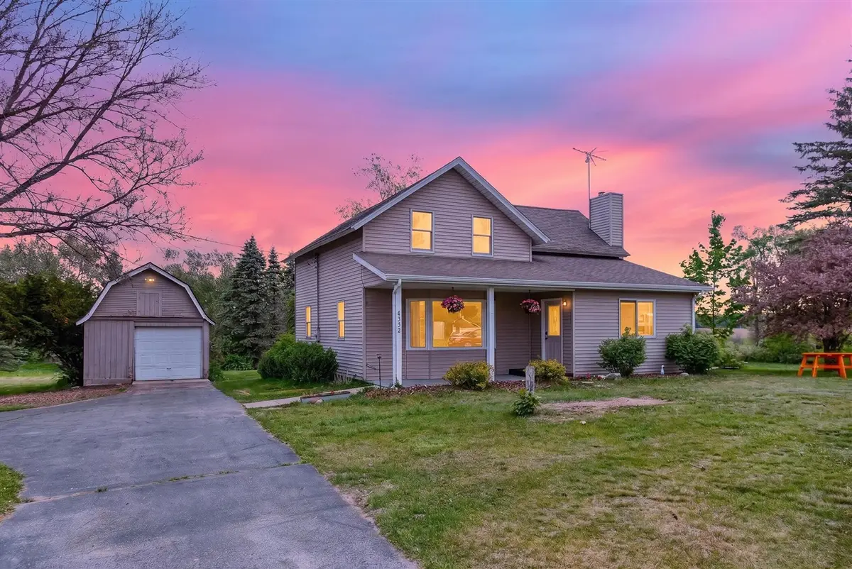 8332 5 Mile, Mecosta, MI 49332 - #1
