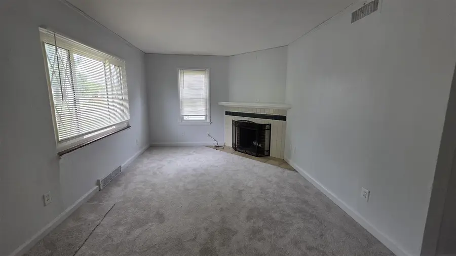 20690 California, Saint Clair Shores, MI 48080 - #3