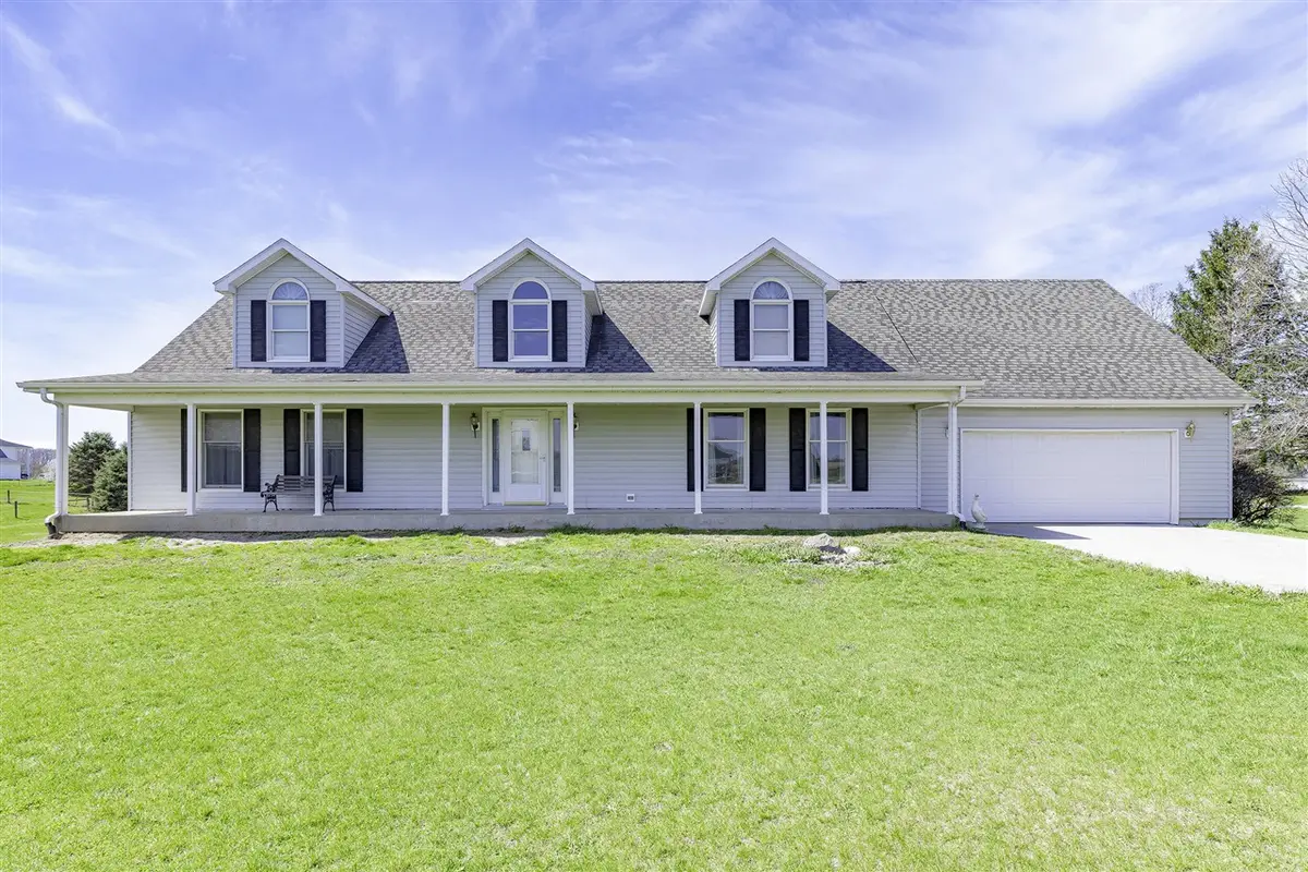 69500 Christiana Lake, Edwardsburg, MI 49112 - #1