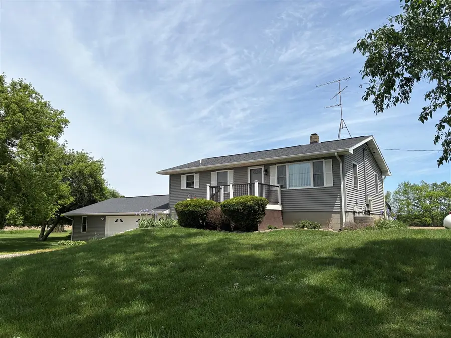 653 7th, Plainwell, MI 49080 - #2