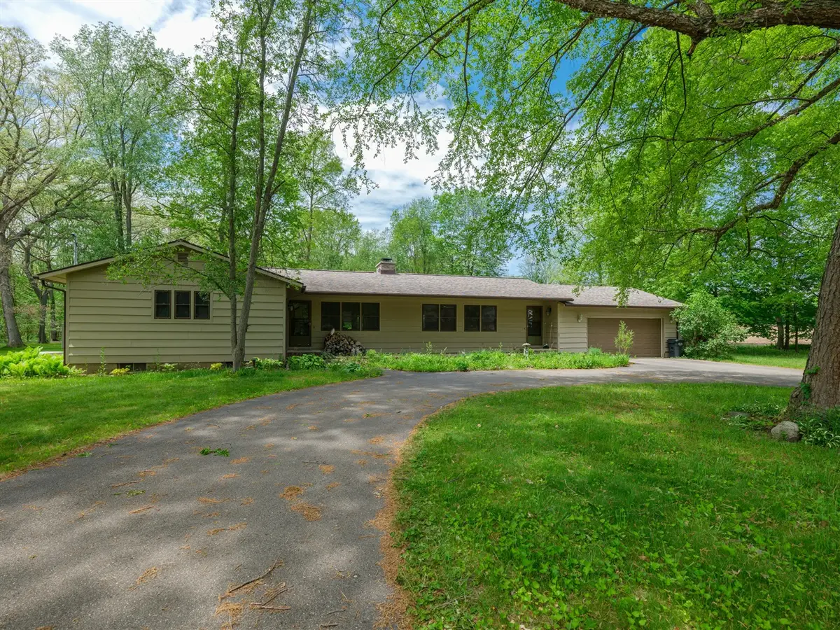726 Sycamore, Plainwell, MI 49080 - #1