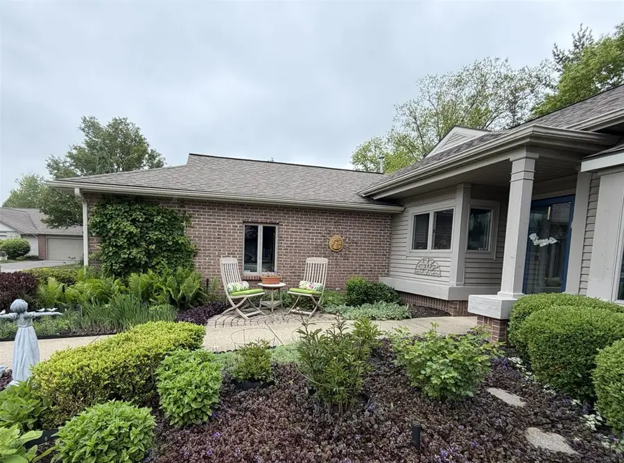 1910 Hidden Oak, Grand Rapids, MI 49546 - #2