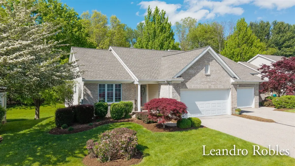 2027 Krislin #27, Grand Rapids, MI 49505 - #1