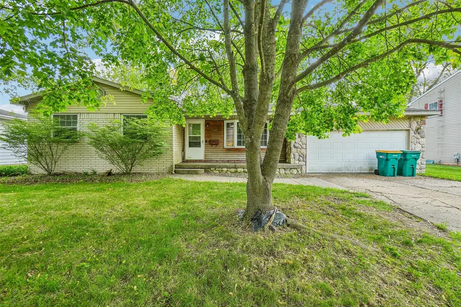 524 Winters Eave, Flushing, MI 48433 - #2