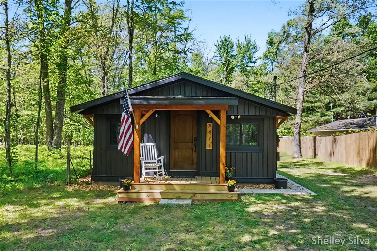 2471 W Wolf Lake, Baldwin, MI 49304 - #1