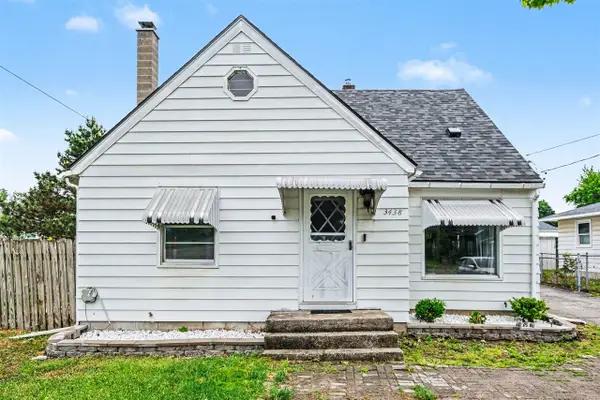 3438 Byron Center, Wyoming, MI 49519