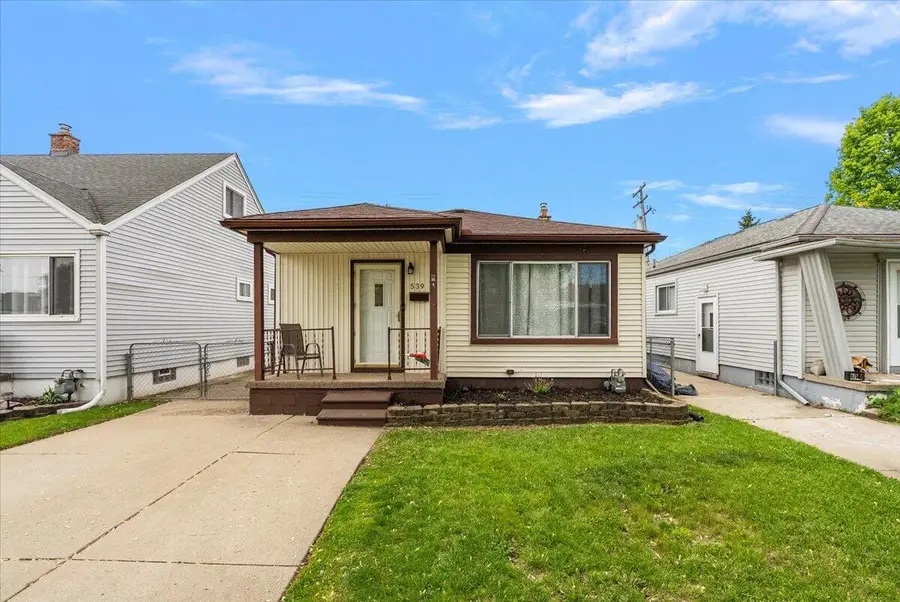 539 Mayflower, Lincoln Park, MI 48146 - #2