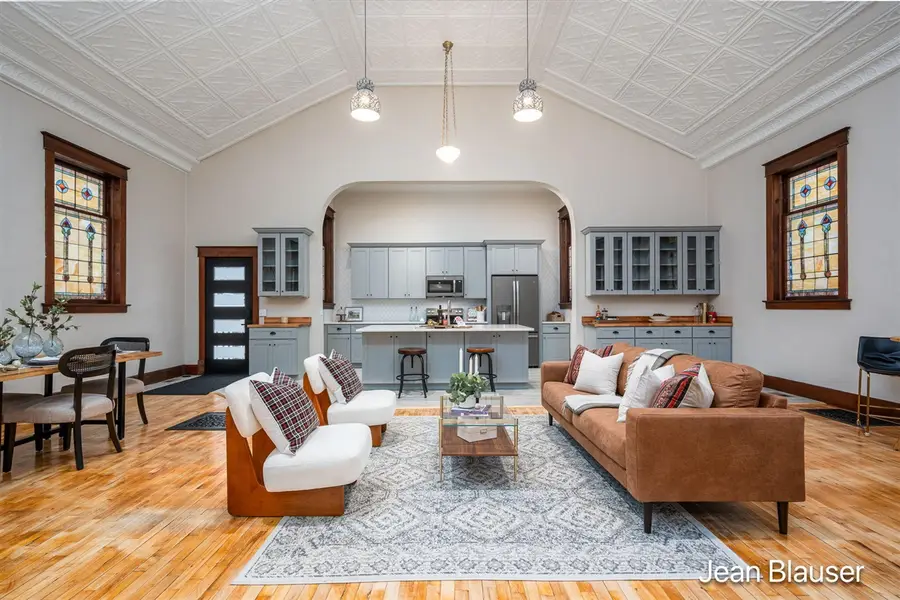 10 1st, Stanwood, MI 49346 - #3