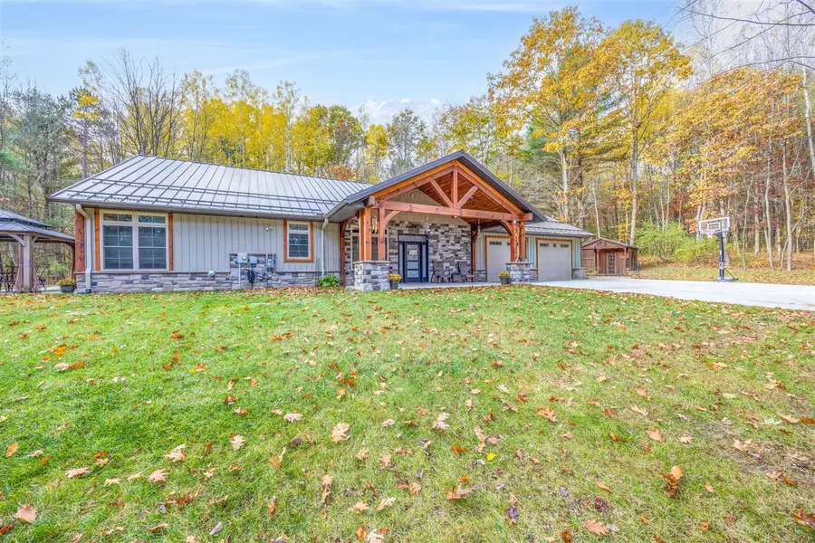 3159 Hilltop, Mount Pleasant, MI 48858 - #3