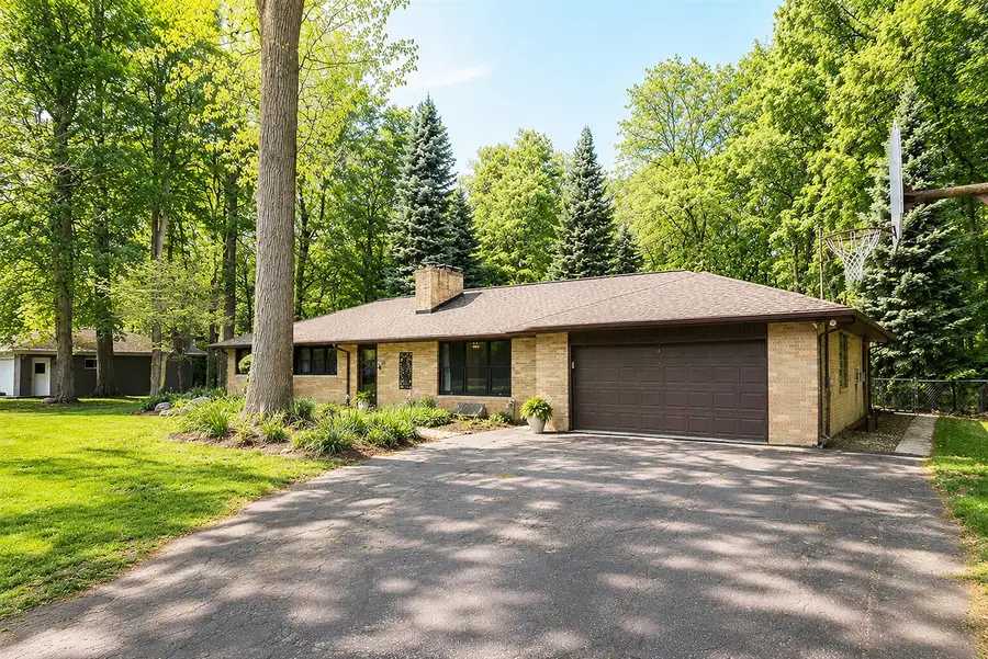 3140 Happy Valley, Jackson, MI 49203 - #2