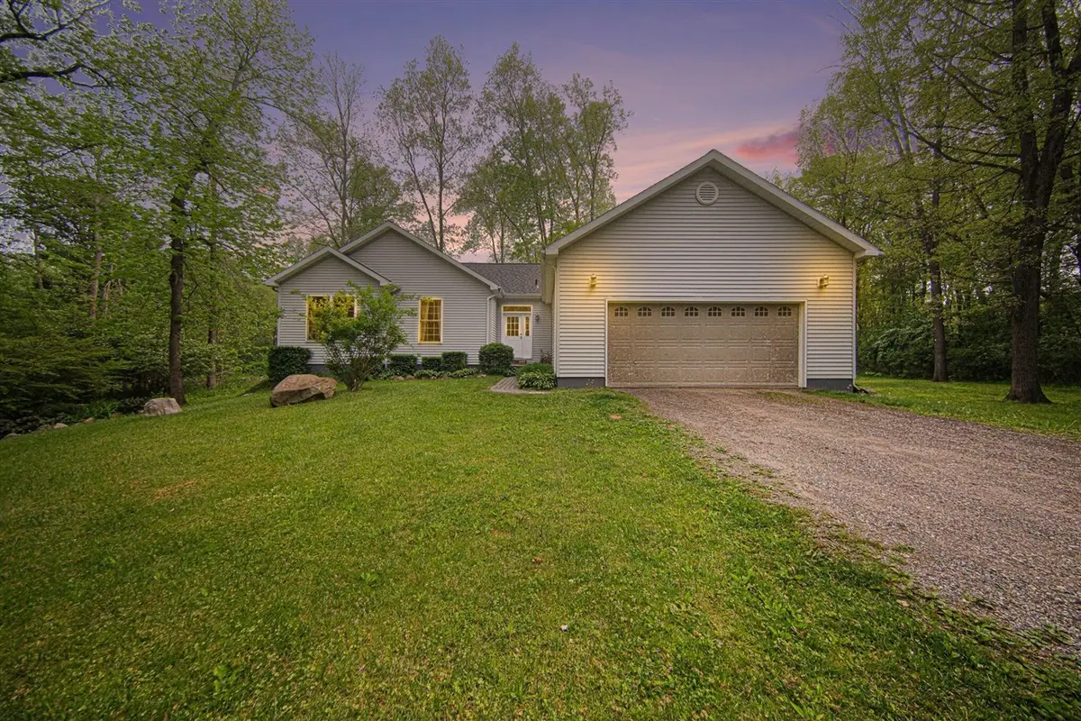 2088 Hickory, Jackson, MI 49201 - #1
