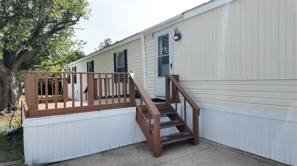 14464 Lemontree, West Olive, MI 49460
