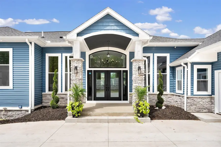 3443 Manderley, Grand Rapids, MI 49525 - #2