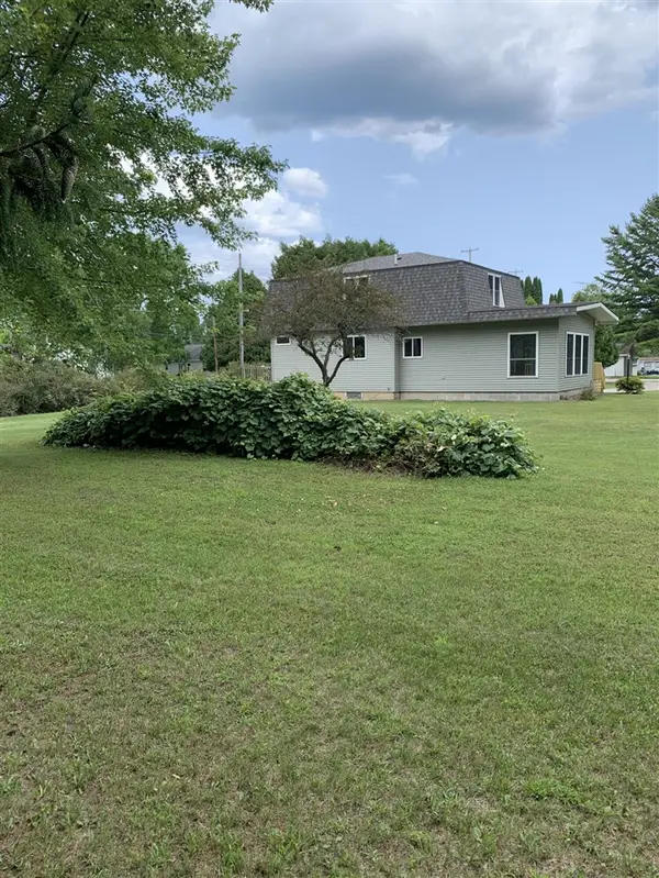 401 W Church, Harrisville, MI 48740