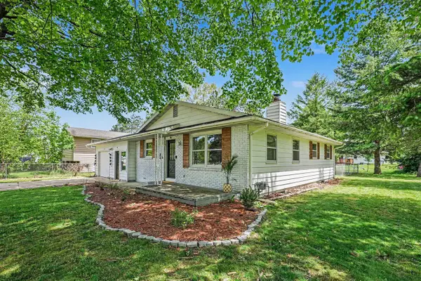 402 Charles, Paw Paw, MI 49079