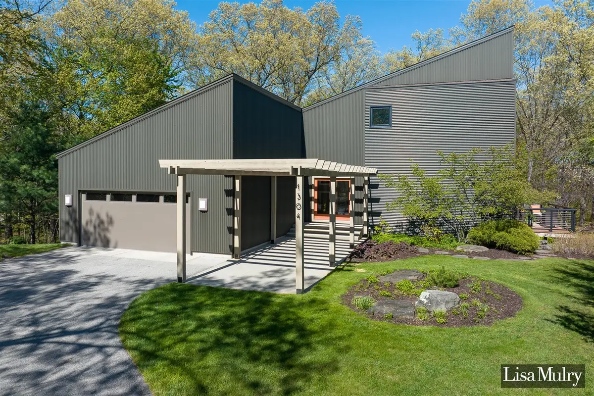 1304 Amelanchier, Lowell, MI 49331 - #1