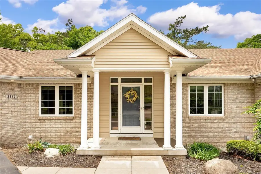 2510 Thoreau, Grand Rapids, MI 49525 - #3